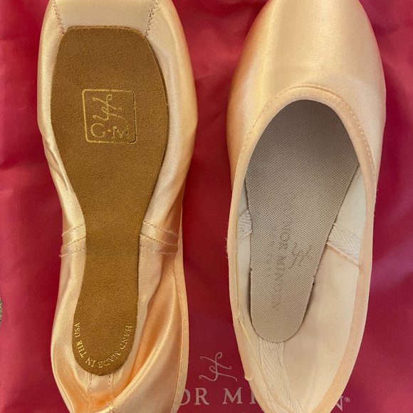 NEW w tags Gaynor Minden Pointe Shoes - 8W4SDH - S - Picture 2 of 6